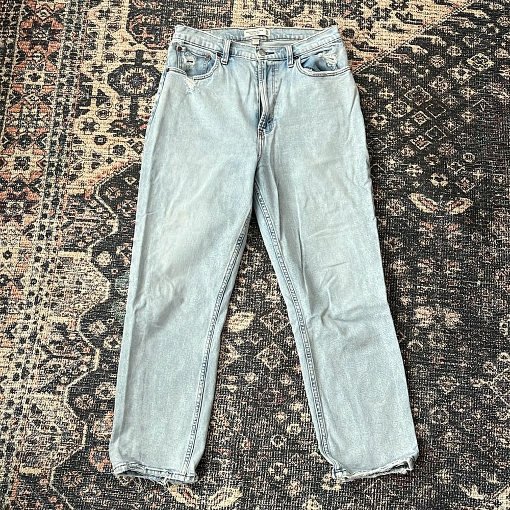 Abercrombie and Fitch Ultra High Rise Ankle Straight jeans